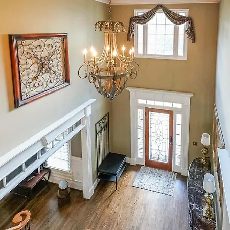 Luxury 6-Bedroom In All Lakes, Acworth, Ga